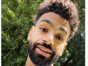 صلاح بقصة شعره الجديدة