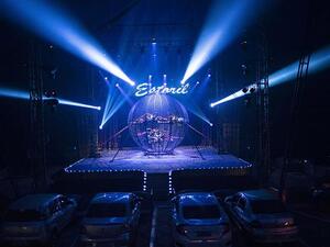 سيرك السيارات في المكسيك