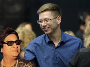 يائير بنيامين نتنياهو / أم كلثوم