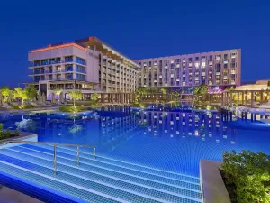 Escape With W Muscat’s New Wave of Programming 