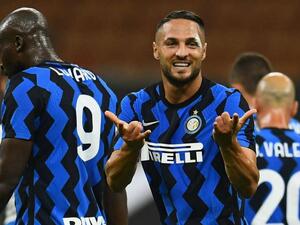 دامبروسيو يحتفل بهدفه