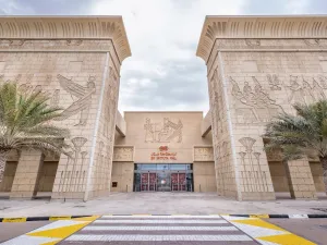 Your A-Z of holiday activities at Nakheel Mall, Ibn Battuta Mall and Dragon Mart 