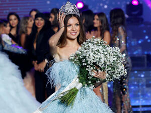 ملكة جمال لبنان 2018 مايا رعيدي