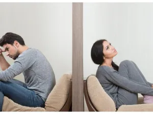 توجيه كلمات أو أوصاف غير لائقة