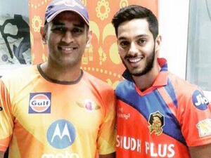 UAE opening batsman Chirag Suri, who represented the Gujarat Lions in the 2017 IPL, said it was a privilege to meet MS Dhoni. (Supplied photo)