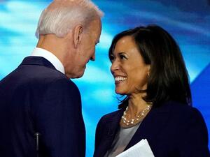 مرشح الرئاسة الأمريكية "جو بايدن" مع "كامالا هاريس"