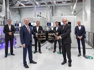 Innovative strength from Lower Bavaria: Production of high-tech components for the BMW iNEXT starts in Landshut
