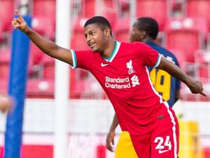 بروستر ينقذ ليفربول من الخسارة