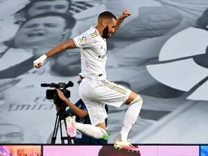  The former Citizens defender is expecting his old club reach the last eight of the Champions League at the Liga winners' expense (Photo: AFP)