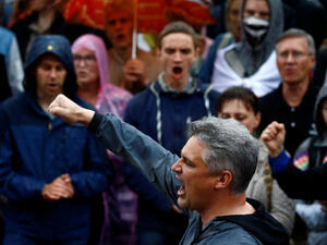 الاحتجاجات في بيلاروس مستمرة منذ إعلان فوز الرئيس لوكاشينكو بولاية رئاسية جديدة 