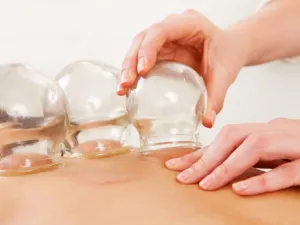  بالنسبة للتحسن بعد إجراء الحجامة فالأمر يختلف من شخص لآخر بحسب عوامل كثيرة