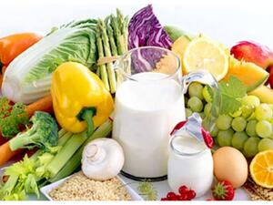 لأرز الأبيض من الحبوب التي يتم استهلاكها على نطاق واسع كغذاء أساسي في العيد من البلدان.