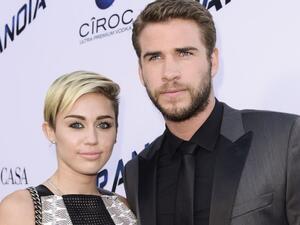 مايلي سايريس وليام هيمسورث