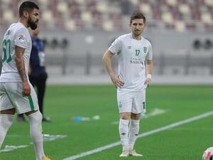 الأهلي يبلغ دور الثمانية