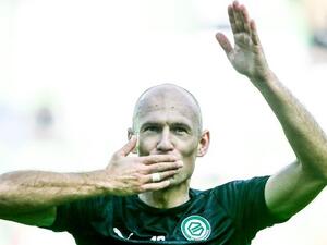 روبن يحيي الجماهير