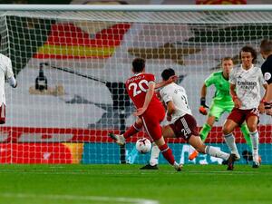 ليفربول يواصل حملة الدفاع عن لقبه بنجاح