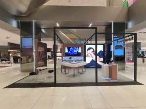 Samsung Collaborates With Harvey Nichols Dubai Ahead of Galaxy Z Fold2 5G Local Launch