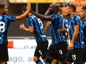 فوز ساحق للنيراتزوري