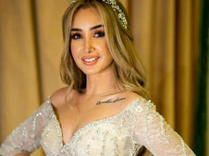 هنا الزاهد 