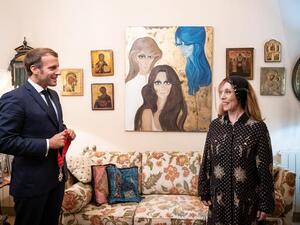 الرئيس الفرنسي إيمانويل ماكرون في منزل الفنانة اللبنانية فيروز 