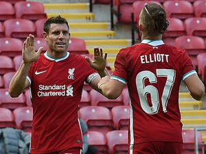 فوز كاسح للريدز