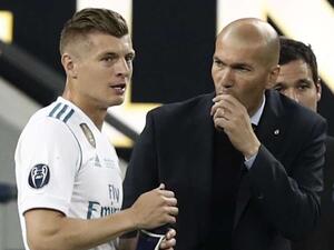 زيدان وكروس