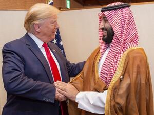 US President Donald Trump shakes hands with Mohammed bin Salman at 2019 G20 Summit in Osaka, Japan (AFP photo/Saudi Royal Palace/Bandar al-Jaloud)