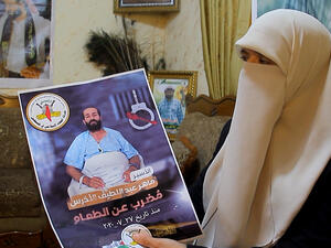  الأسير ماهر الأخرس،  يعاني من أوضاع صحية غاية في الخطورة، في سجون الاحتلال.