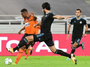 نهضة بركان يظفر باللقب