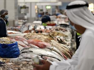 A picture taken on October 7, 2020, shows Dubai's fish market, which is considered one of the most important in the region.  Karim SAHIB / AFP