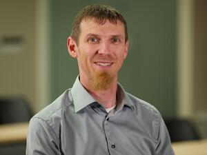 ريد هات تتعاون مع سامسونج لتمكين مزودي خدمات الاتصال من تبني تطبيقات وحالات استخدام متقدمة لتقنية الجيل الخامس 