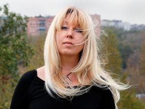  A Russian journalist, Irina Slavina (Twitter)