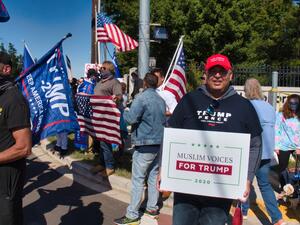 Video: 'Muslim Voices for Trump' Reciting Quran Near Hospital, Wishing Trump a Speedy Recovery