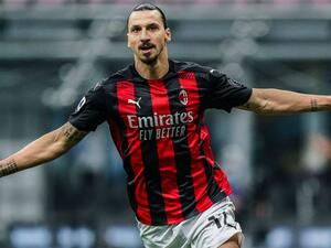 إبراهيموفيتش يقود ميلان لفوز ثمين