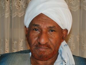 رئيس حزب الأمة القومي بالسودان الصادق المهدي