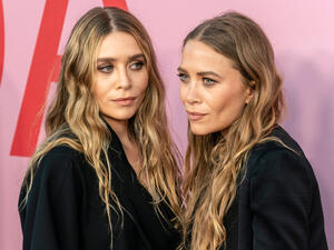 Ashley Olsen and Mary-Kate Olsen attend 2019 CFDA Fashion Awards at Brooklyn Museum. (Shutterstock/ File Photo)