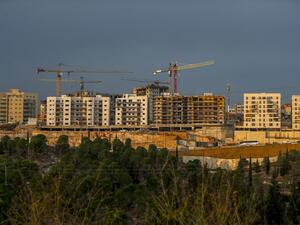 A picture taken on November 12, 2020 shows a view of ongoing construction work at Ramat Shlomo, a Jewish settlement in the Israeli-annexed eastern sector of Jerusalem. Israel has approved building of about 100 settlement homes at the same site where settlement expansion plans unveiled during a 2010 visit by then-US vice president Joe Biden angered Washington, an NGO said on November 12. AHMAD GHARABLI / AFP
