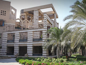 دورية  AMSبالجامعة الأمريكية تتصدر الدوريات العلمية في مجال الإعلام في مصر والمنطقة العربية بحصولها على التصنيف الدولي Q2