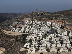 Israeli settlement of Givat Zeev, near the Palestinian city of Ramallah in the occupied West Bank, on 19 November 2019 [AHMAD GHARABLI/AFP/Getty Images]
