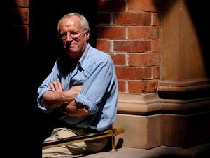Veteran journalist, author, and commentator Robert Fisk (Twitter)