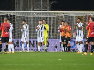 تعادل مخيب للبيانكونيري تعادل مخيب للبيانكونيري