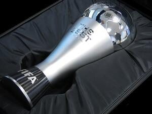 جائزة الأفضل المقدمة من فيفا جائزة الأفضل المقدمة من فيفا