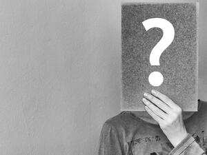 ما تفسير الحلم بسؤال في المنام؟