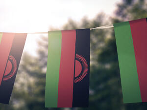 Malawi flag pennants (Shutterstock)