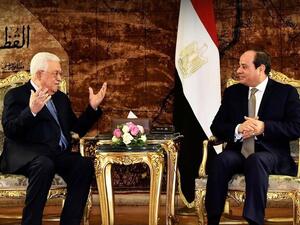 الرئيسان المصري عبد الفتاح السيسي والفلسطيني محمود عباس