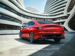 هيونداي تكشف النقاب عن سوناتا إن لاين 2021   