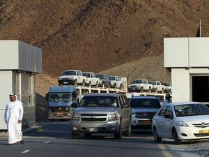 اعلنت سلطنة عمان نيتها إغلاق حدودها البرية والجوية والبحرية