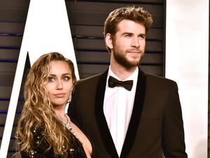 مايلي سايريس وليام هيمسورث