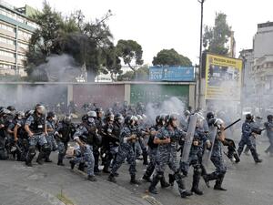 Members of Lebanon's security forces deploy amid clashes with demonstrators at a rally called by an Islamist group to protest comments by the French President seen as offensive to Islam, near the residence of the French Ambassador in the capital Beirut, on October 30, 2020. JOSEPH EID / AFP