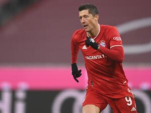 ليفاندوفسكي يقود بايرن لفوز جديد ليفاندوفسكي يقود بايرن لفوز جديد